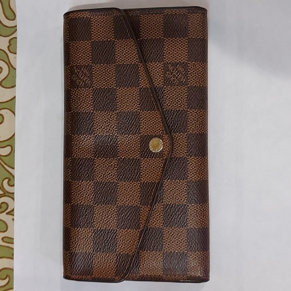 Louis Vuitton Monogram Sarah wallet